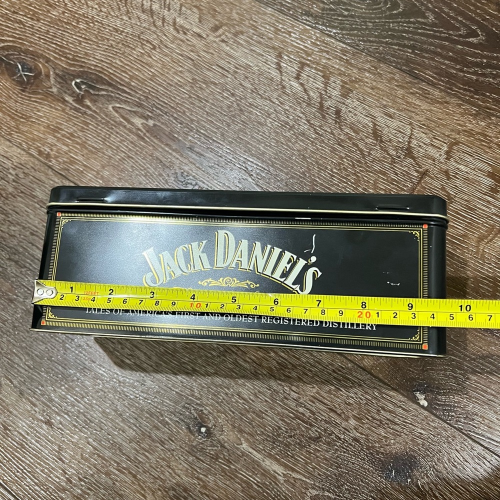 2 total jack Daniel’s and silver patron tequila tin can - Picture 12 of 16